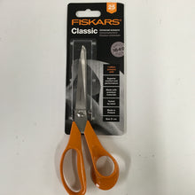 Load image into Gallery viewer, Fiskars Classic 8 1/4” 21cm Sewing Scissors